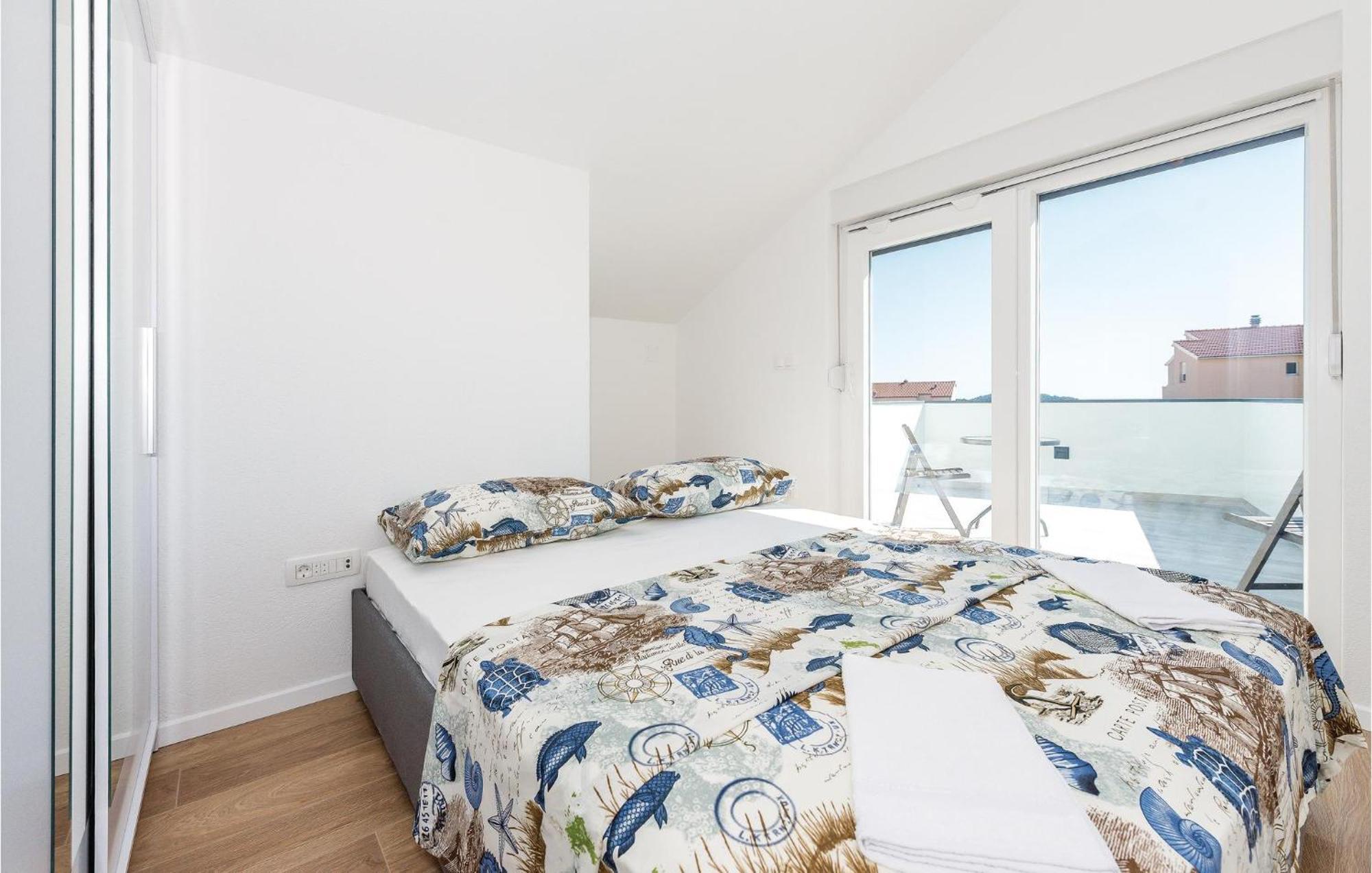 4 Bedroom Beautiful Home In Šibenik Dış mekan fotoğraf